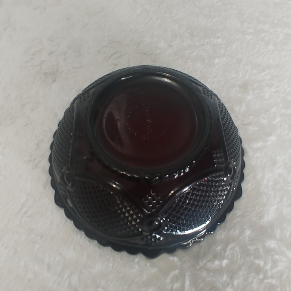Vintage Avon 1876 ruby red Cape Cod glass bowl 8.5" round - Picture 4 of 5